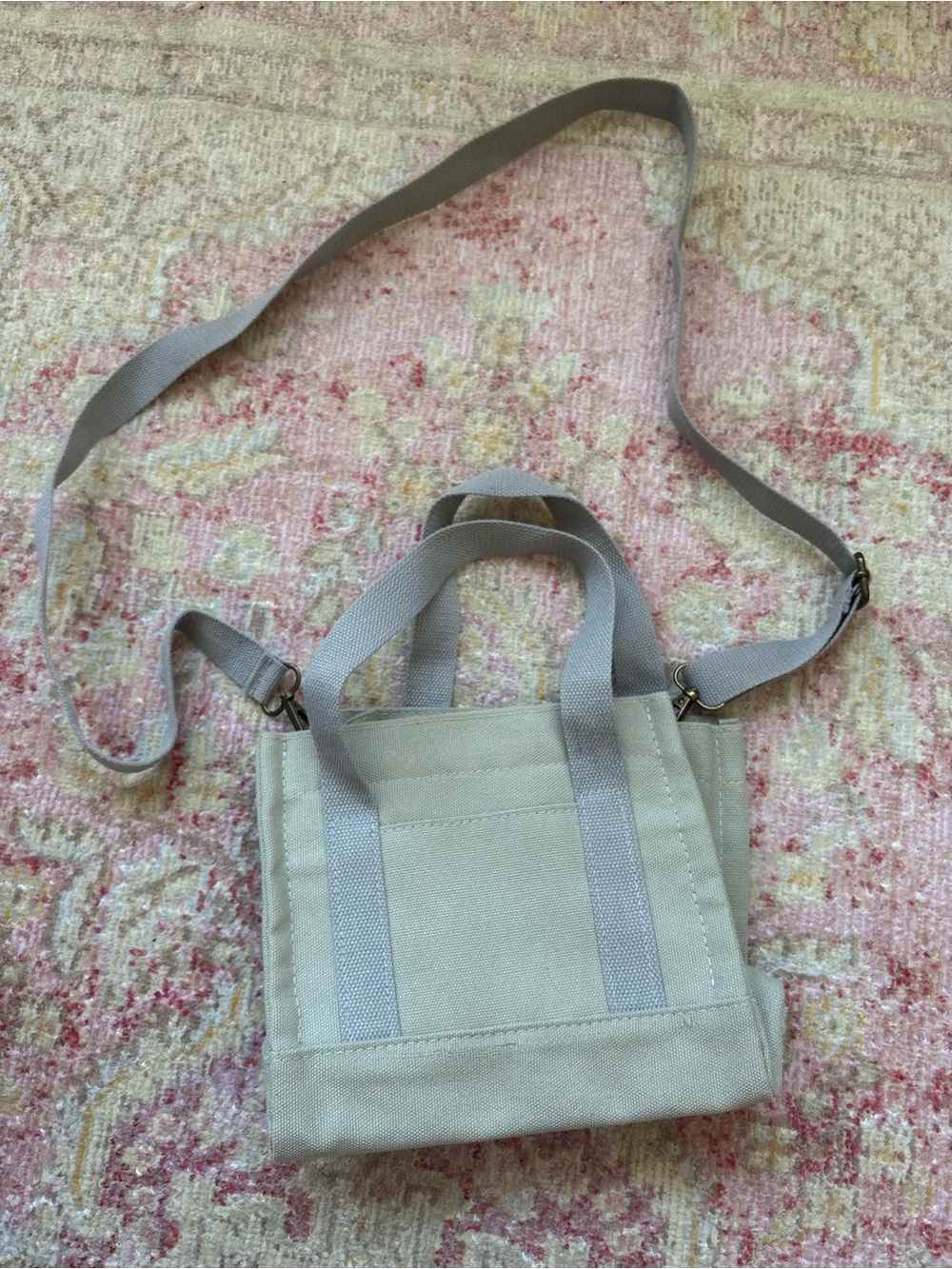 NWOT \\ mini crossbody canvas bag